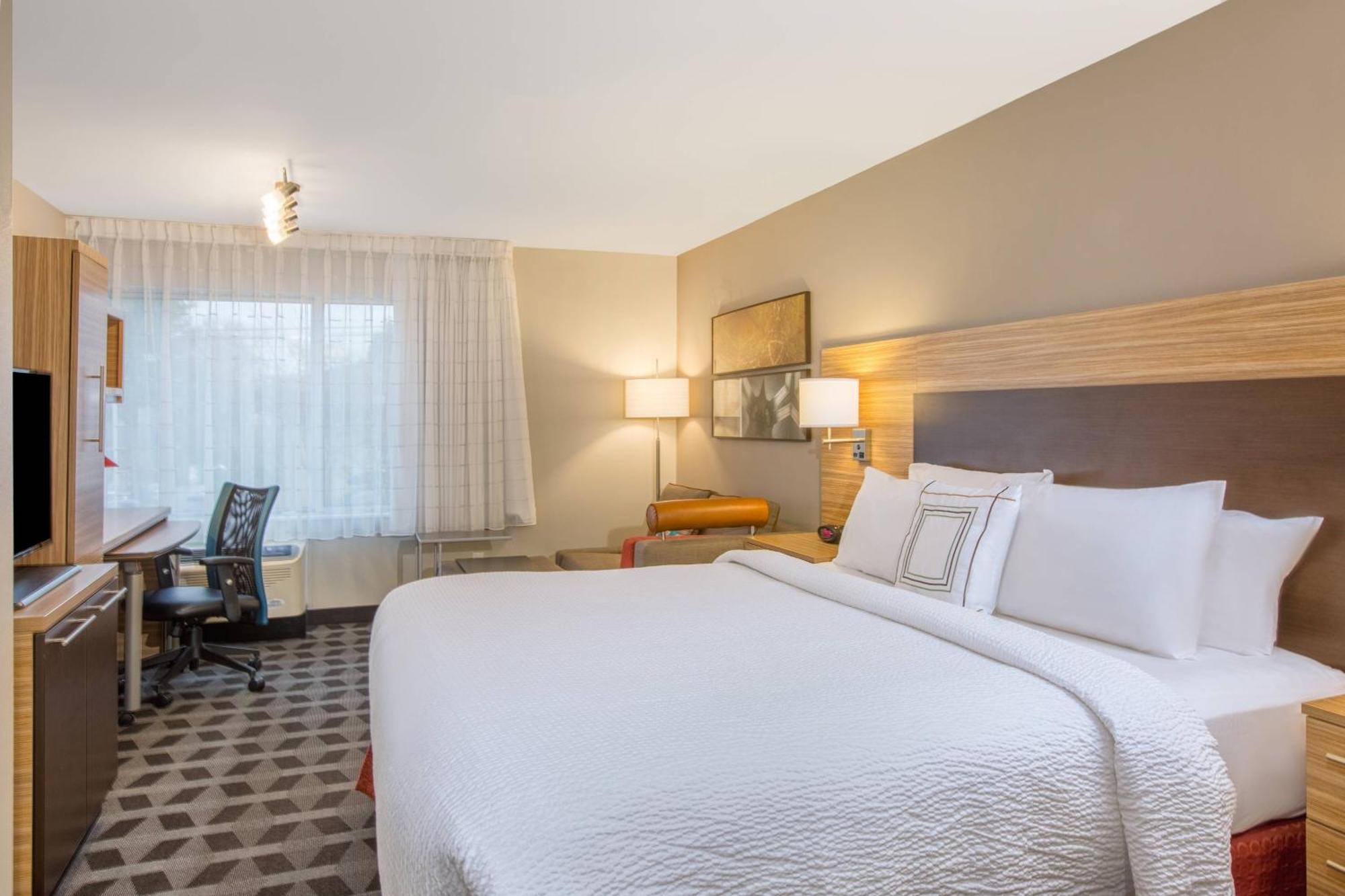Towneplace Suites By Marriott Олимпия Экстерьер фото